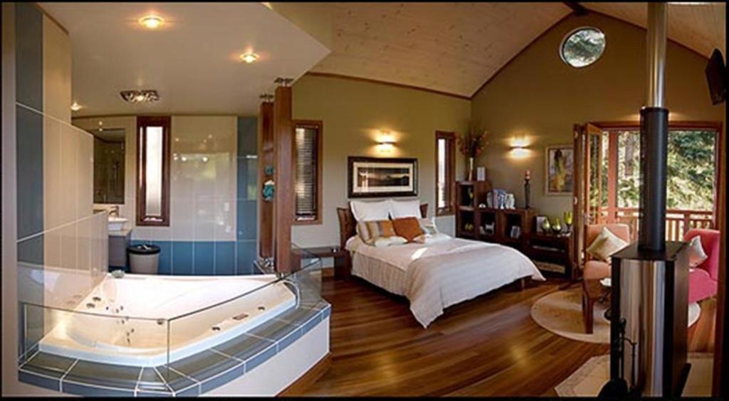 Holiday home In The Woods,
